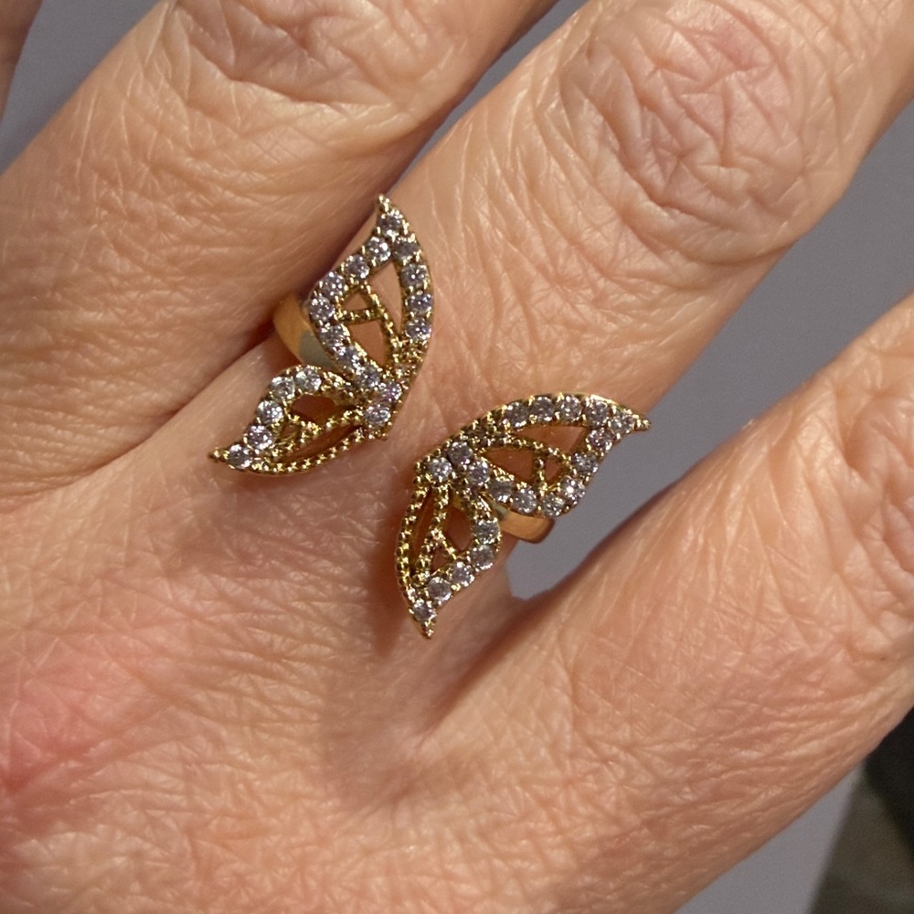 14k Gold Plated and Simulated Diamonds Butterfly Adjustable Ring
